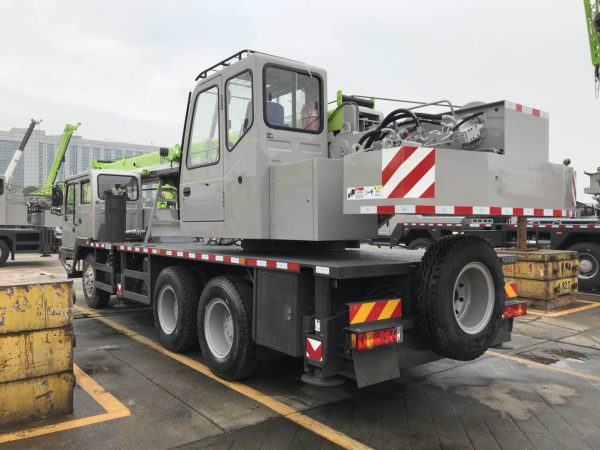 12 tonelada 36 guindaste de caminhão medidor QY12D451 guindaste de equipamento de elevação guindaste de caminhão com preço de fábrica na Argélia - Imagem 6