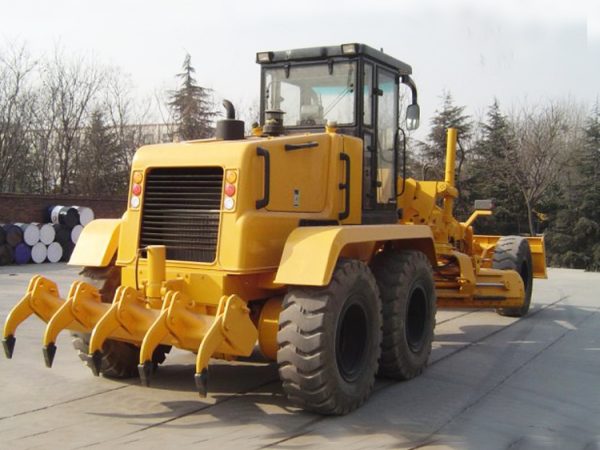 135ممهدة الطرق HP 160HP 180HP 200HP 220HP مع الشفرة الأمامية والكسارة - صورة 4