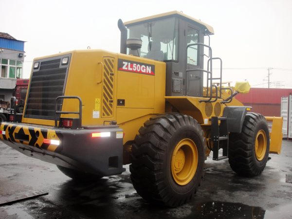 5ر 4 اللودر ذو الدفع الأمامي XG955H ZL50GN/LW500KN/LW500FN للبيع - صورة 4