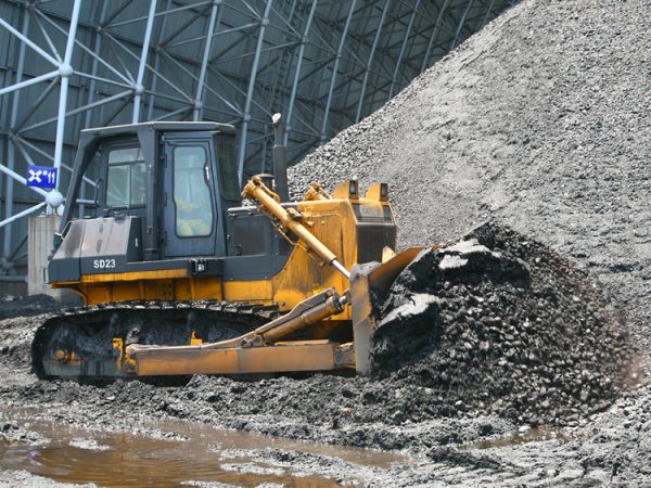 Chine Nouveau bulldozer à roues SD23 pour machines de terrassement 230HP avec accessoires - Image 2