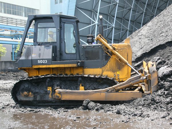 Chine Nouveau bulldozer à roues SD23 pour machines de terrassement 230HP avec accessoires - Image 5