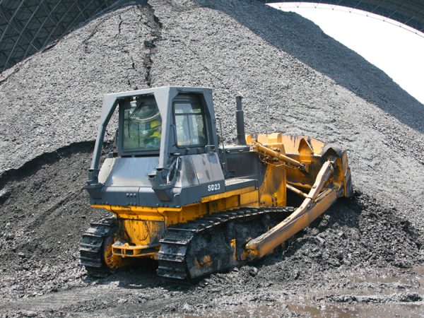Chine Nouveau bulldozer à roues SD23 pour machines de terrassement 230HP avec accessoires - Image 6