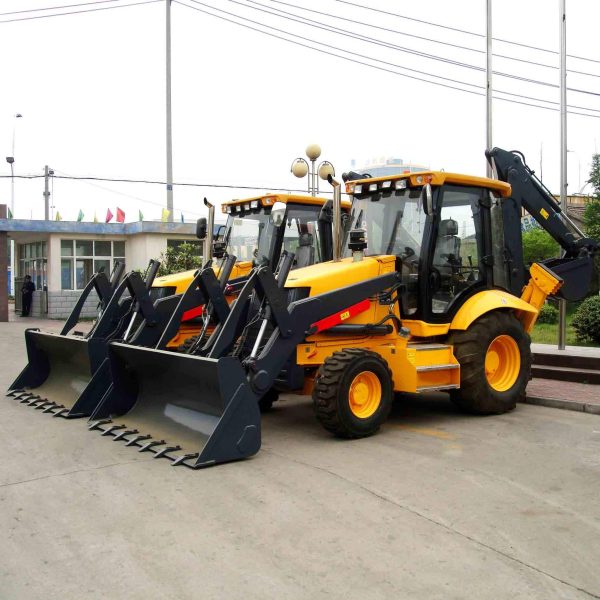 Carregador compacto chinês da máquina escavadora da retroescavadeira com peças sobresselentes XT870 - Imagem 4