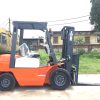 Contact Supplier Leave Messages Diesel Forklift 2 Ton CPCD20 with 3 Stage 4.5 Meter Mast Used in Container - Image 3