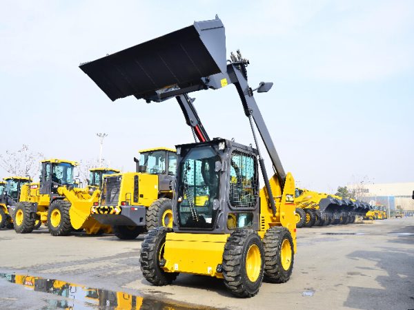 من السهل تشغيل الجرافة ذات العجلات الانزلاقية XC760K 1150KG 55.8KW 0.6cbm من أعلى العلامات التجارية - صورة 2