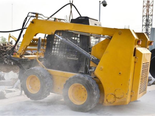 من السهل تشغيل الجرافة ذات العجلات الانزلاقية XC760K 1150KG 55.8KW 0.6cbm من أعلى العلامات التجارية - صورة 3