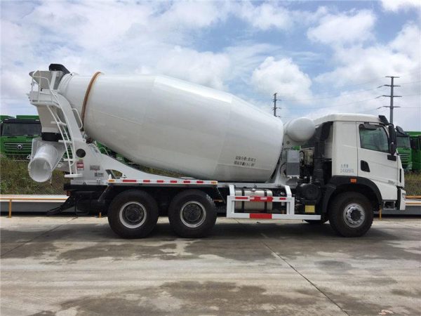 G12NX 12 Caminhão de mistura de concreto com carregamento automático de metros cúbicos - Imagem 3