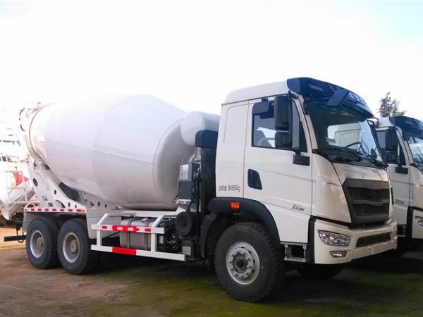 G12NX 12 Caminhão de mistura de concreto com carregamento automático de metros cúbicos - Imagem 5