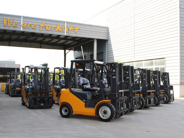 Motor japonês XCB-D35 Empilhadeira diesel 3.5T Preço do empilhador de elevação de caminhão - Imagem 2