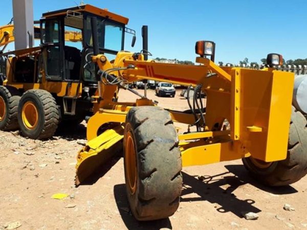 Marca superior da China SAG120-3 máquinas de construção de estradas pequena motoniveladora 120h para venda quente - Imagem 4