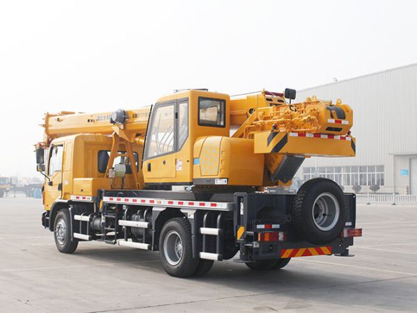 Novo caminhão guindaste montado XCT12 12T - Imagem 4