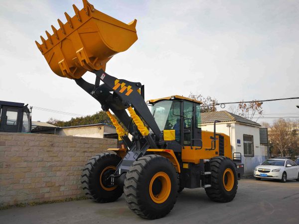 الجرافة ذات العجلات المجرفة ZL50GN 5ton متوفرة في المخزون - صورة 2